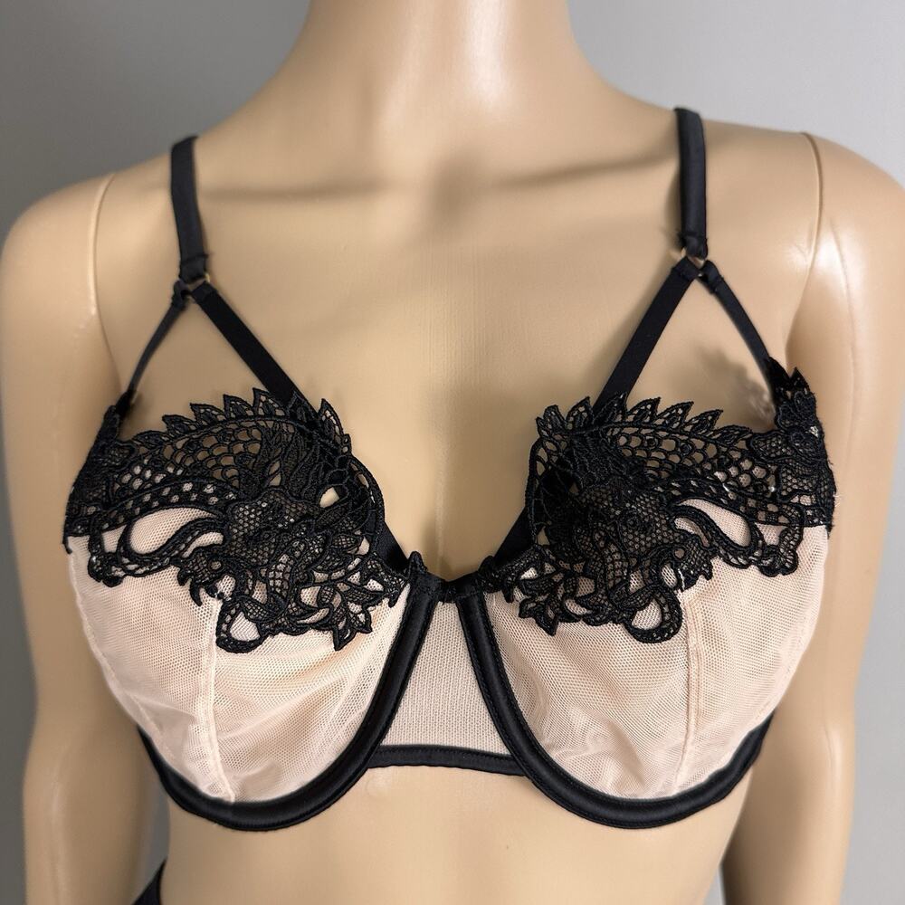 Victoria's Secret Very Sexy Luxe Lingerie Dragon Lace unlined balconet bra 34D